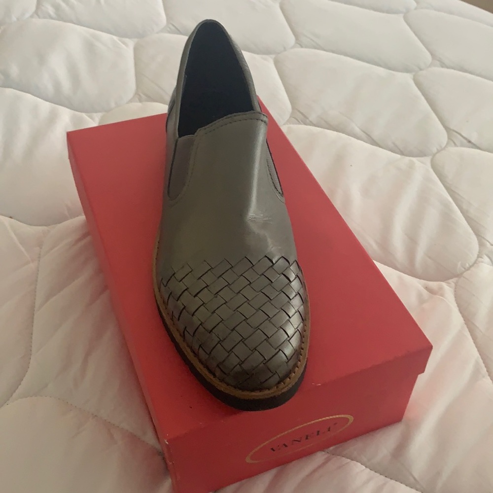 Vaneli Jacy loafer. New in box